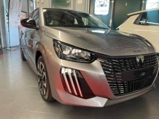 usato PEUGEOT 208
