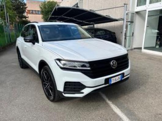 usato VOLKSWAGEN Touareg