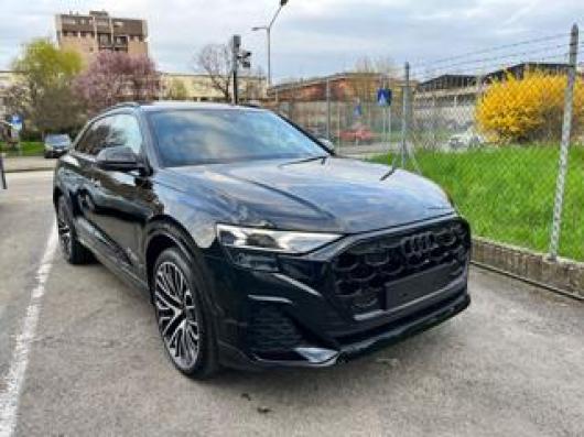 Km 0 AUDI Q8