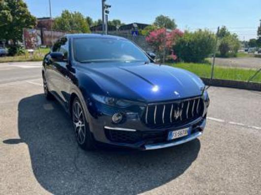 usato MASERATI Levante