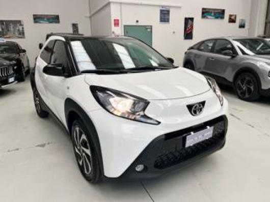 Km 0 TOYOTA Aygo X