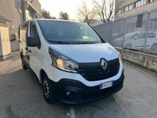usato RENAULT Trafic