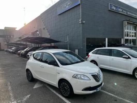usato LANCIA Ypsilon