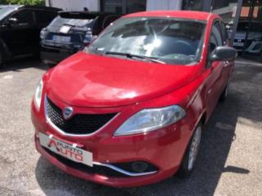 usato LANCIA Ypsilon