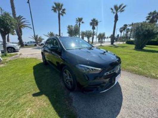usato MERCEDES GLA 180