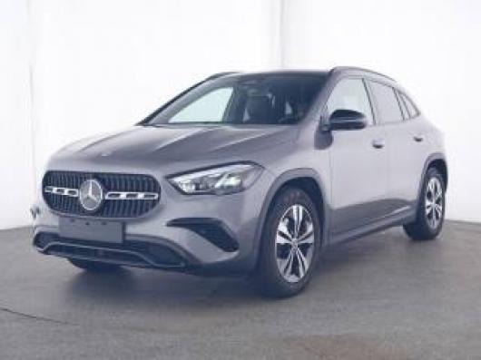usato MERCEDES GLA 180