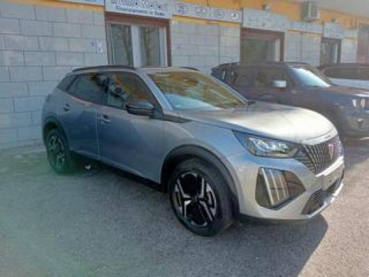 usato PEUGEOT 2008