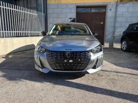 usato PEUGEOT 208
