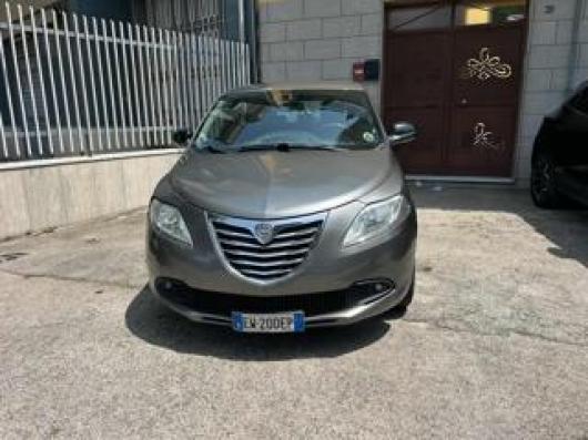 usato LANCIA Ypsilon