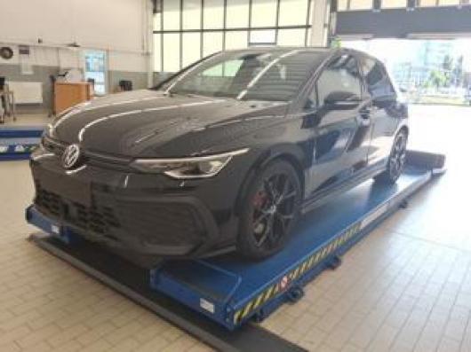 usato VOLKSWAGEN Golf