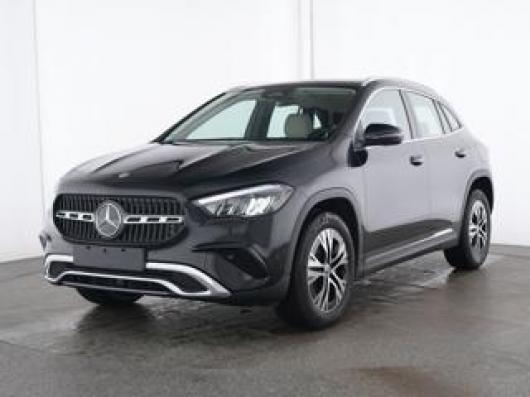 usato MERCEDES GLA 180