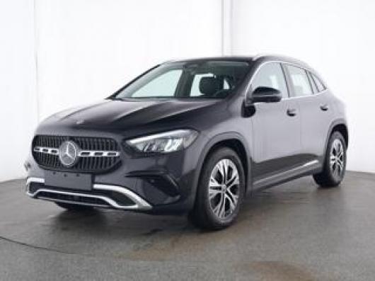 usato MERCEDES GLA 180