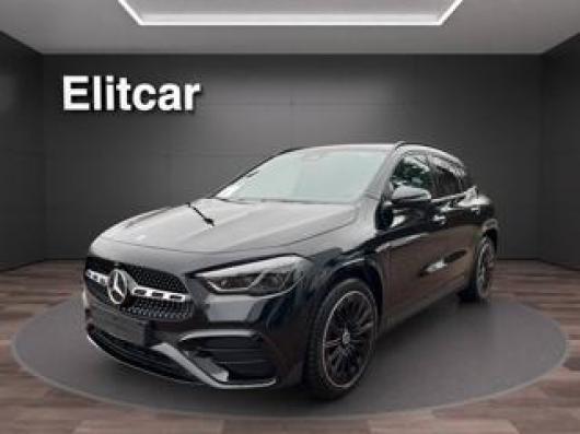 nuovo MERCEDES GLA 200