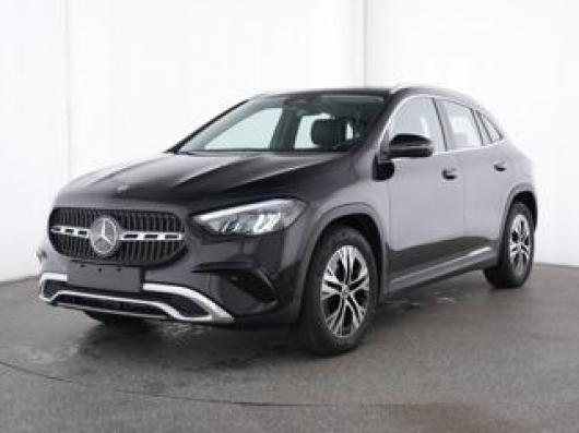 usato MERCEDES GLA 180