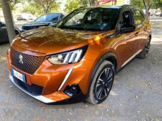 usato PEUGEOT 2008