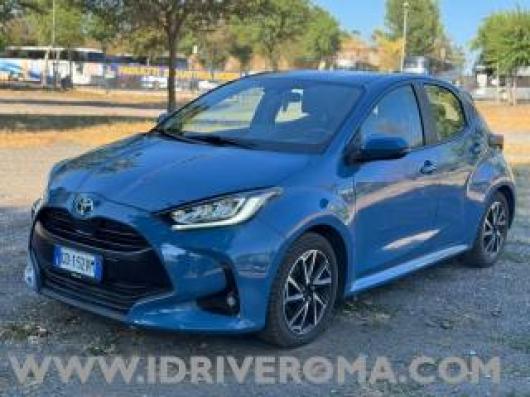 usato TOYOTA Yaris