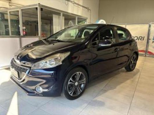usato PEUGEOT 208