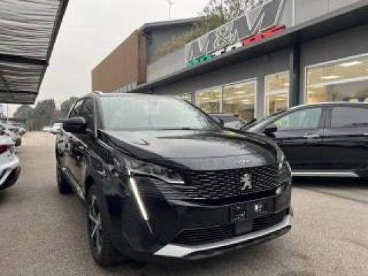 usato PEUGEOT 5008