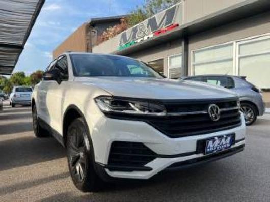 usato VOLKSWAGEN Touareg