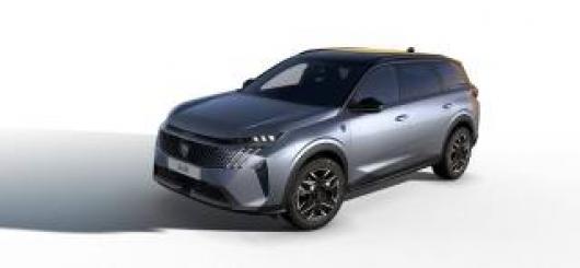 Km 0 PEUGEOT 5008
