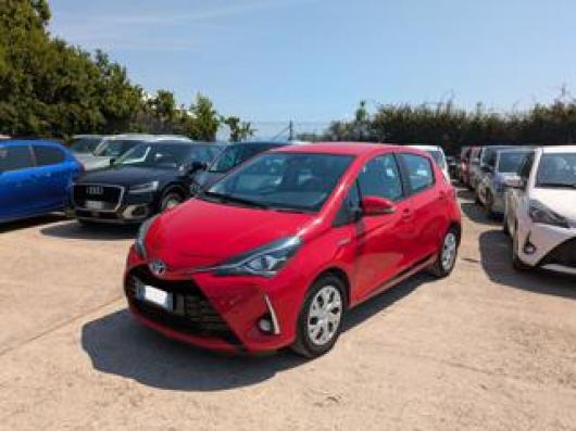 usato TOYOTA Yaris