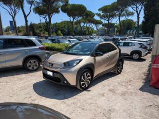 usato TOYOTA Aygo X