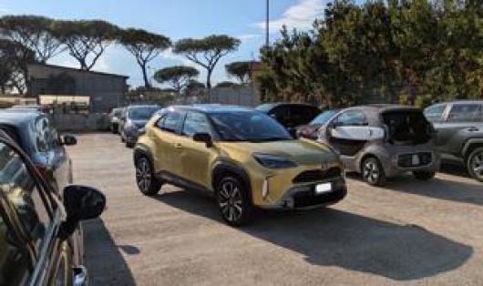 usato TOYOTA Yaris Cross