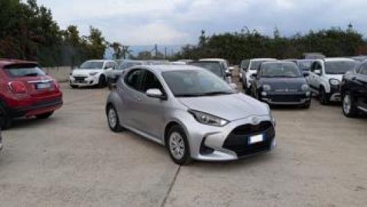 usato TOYOTA Yaris