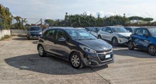 usato PEUGEOT 208