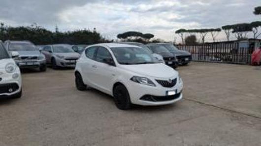 usato LANCIA Ypsilon