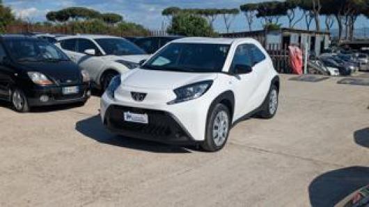 usato TOYOTA Aygo X