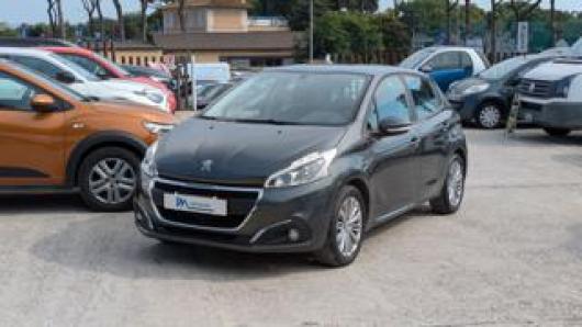 usato PEUGEOT 208