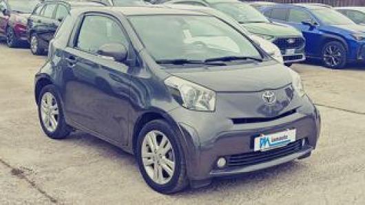 usato TOYOTA iQ