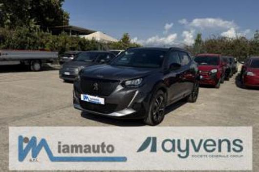 usato PEUGEOT 2008