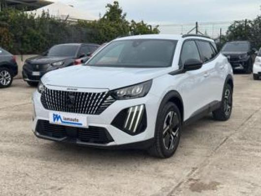 usato PEUGEOT 2008