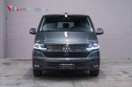 usato VOLKSWAGEN Caravelle