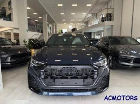 usato AUDI Q8