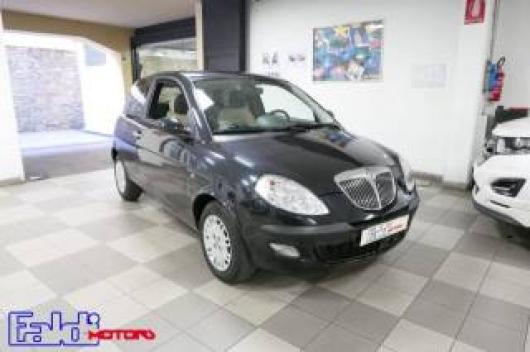 usato LANCIA Ypsilon