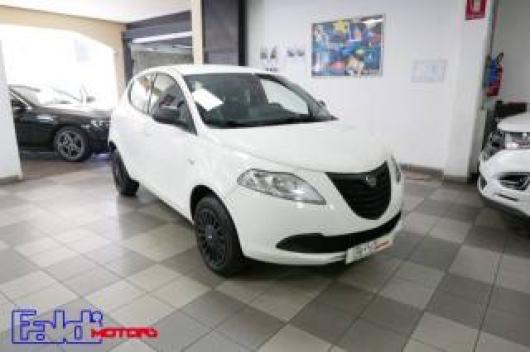 usato LANCIA Ypsilon