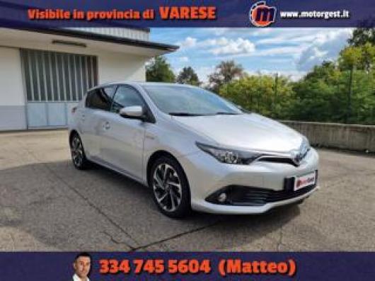 usato TOYOTA Auris