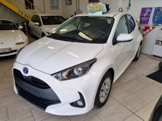 usato TOYOTA Yaris