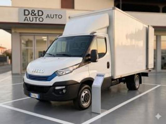 usato IVECO Daily