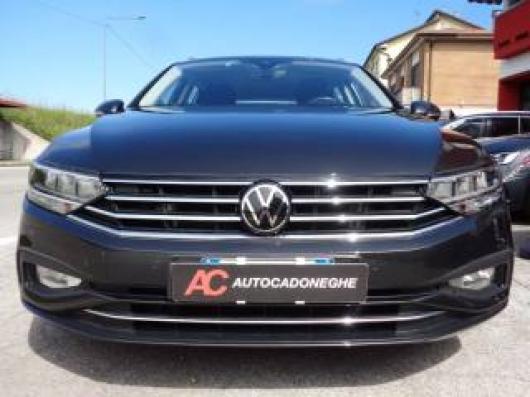 usato VOLKSWAGEN Passat