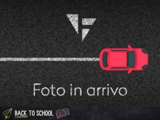 usato VOLVO XC40