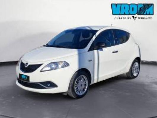 usato LANCIA Ypsilon