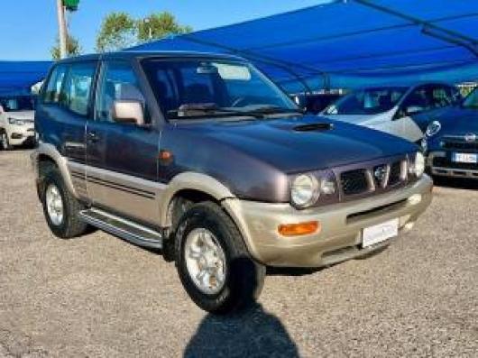 usato NISSAN Terrano II