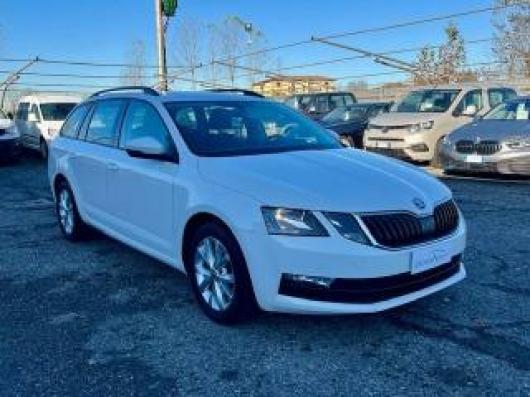 usato SKODA Octavia