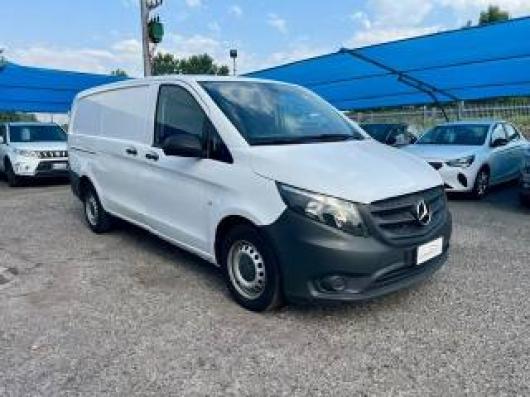 usato MERCEDES Vito
