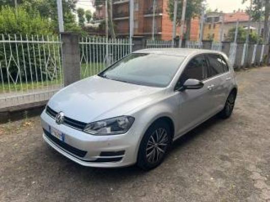 usato VOLKSWAGEN Golf