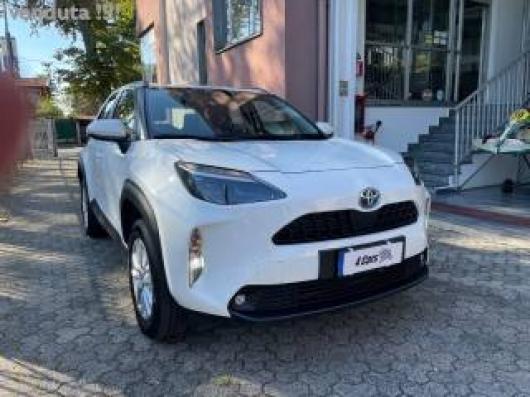 usato TOYOTA Yaris Cross